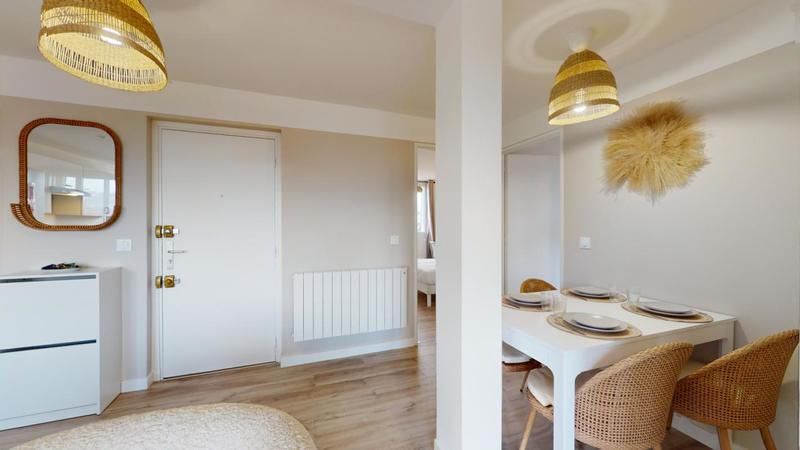 Appartement - 81 m² - 5 pièces