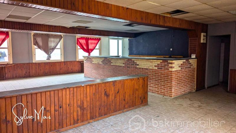 Immeuble - 215 m² - 6 pièces