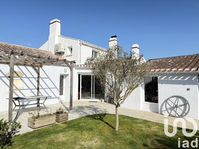 Maison - 92 m² - 5 pièces