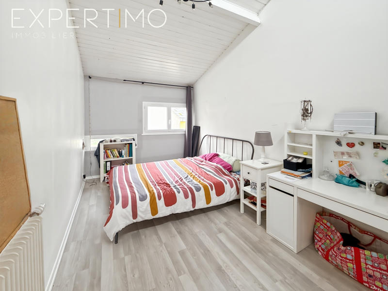 Maison - 141 m² - 7 pièces