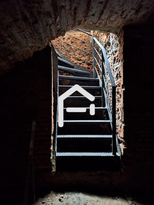 Appartement - 80 m² - 1 pièce