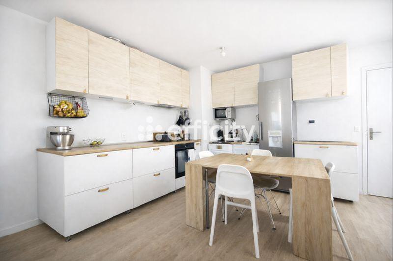 Appartement - 91 m² - 5 pièces