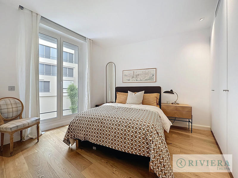 Appartement - 95 m² - 3 pièces