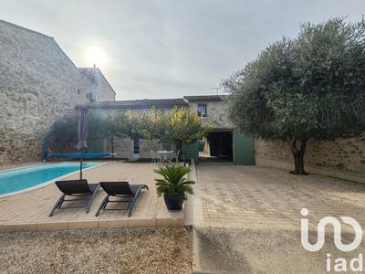 Maison de village - 271 m² - 10 pièces