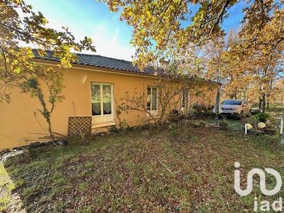 Maison - 137 m² - 5 pièces