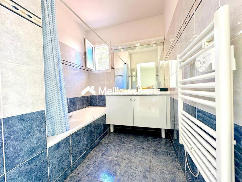 Maison - 76 m² - 3 pièces