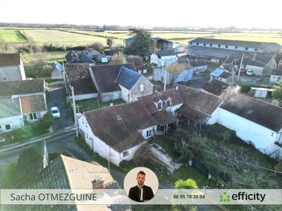 Maison - 160 m² - 8 pièces