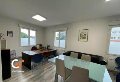 Appartement - 90 m² - 4 pièces