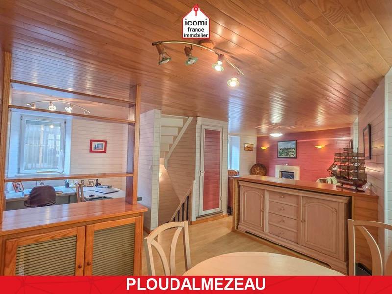 Local commercial - 107 m² - 5 pièces