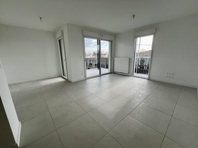 Appartement - 92 m² - 4 pièces