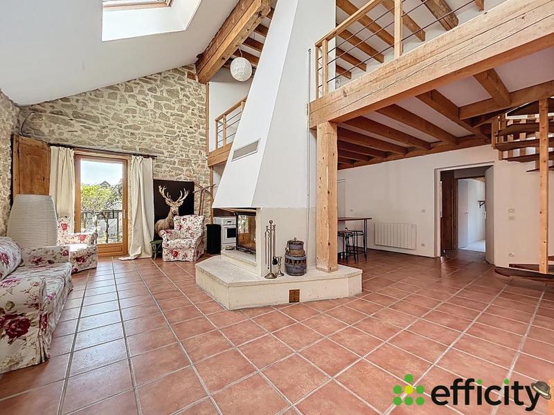 Maison - 293 m² - 12 pièces
