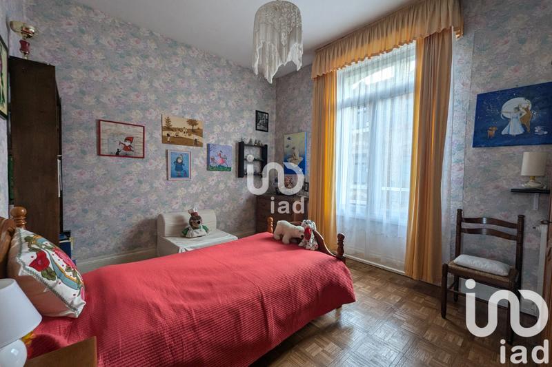 Maison de ville - 215 m² - 9 pièces