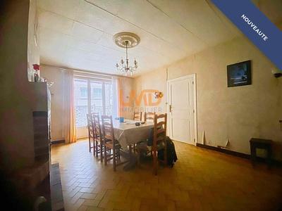 Maison de village - 117 m² - 7 pièces