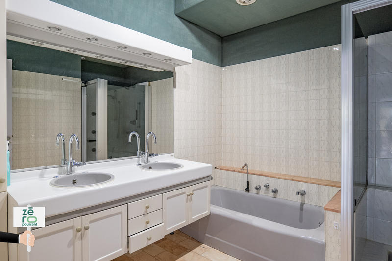 Maison - 161 m² - 5 pièces