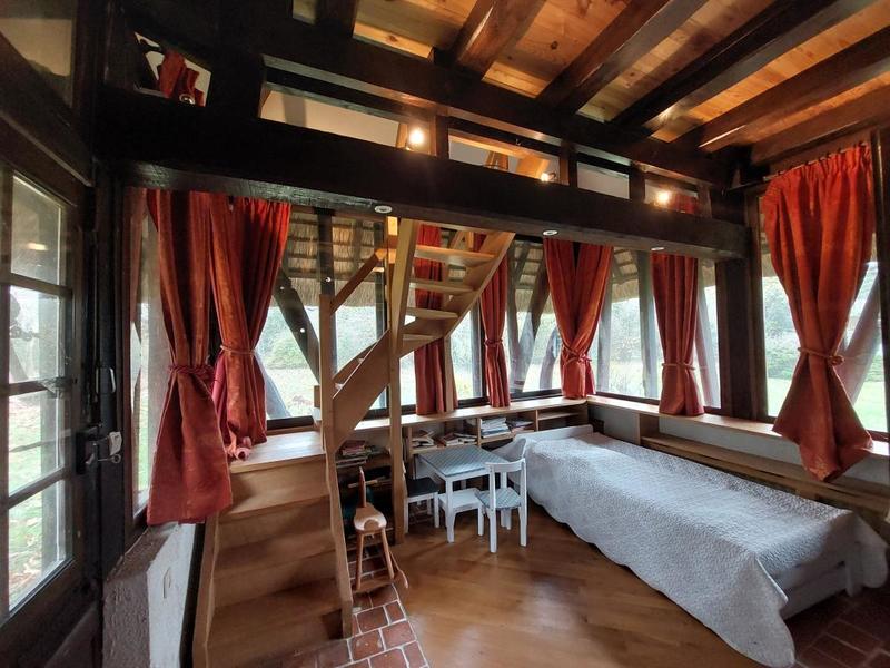 Maison - 178 m² - 8 pièces