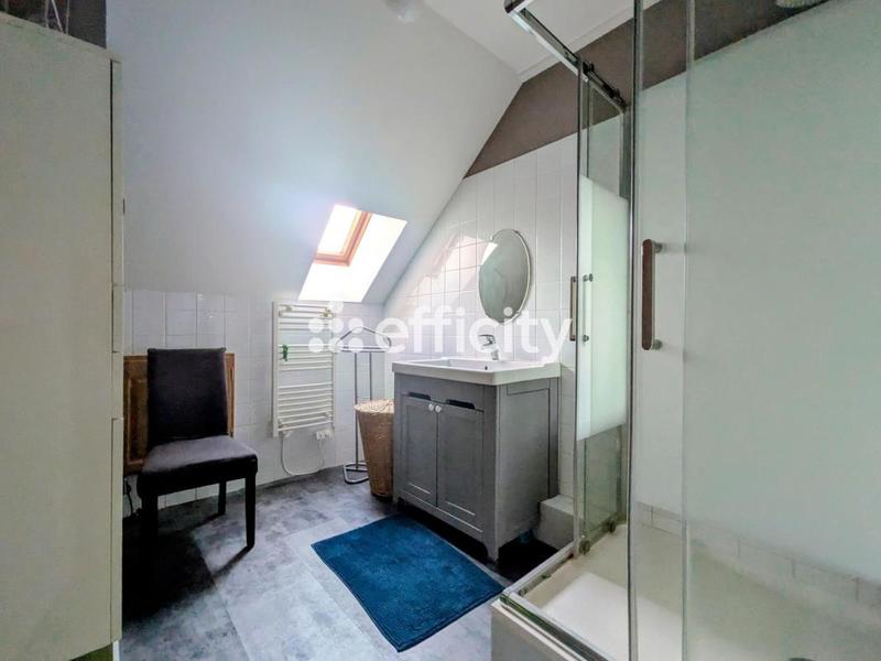 Pavillon - 170 m² - 6 pièces