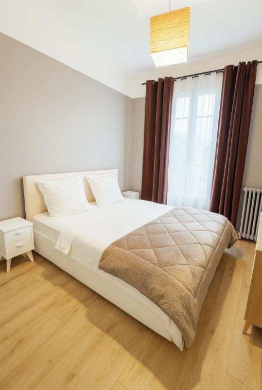 Maison - 96 m² - 1 pièce