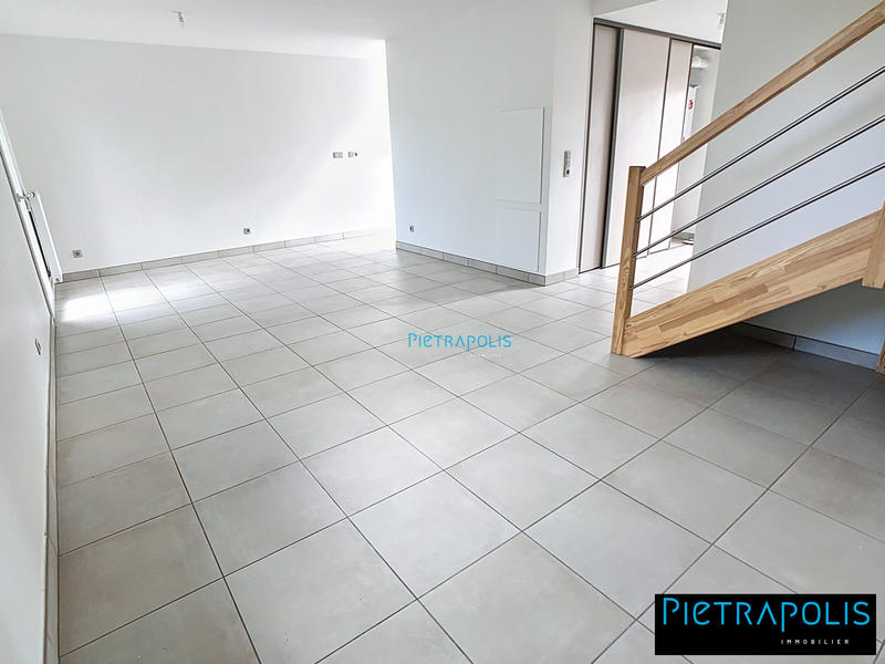 Duplex - 90 m² - 5 pièces