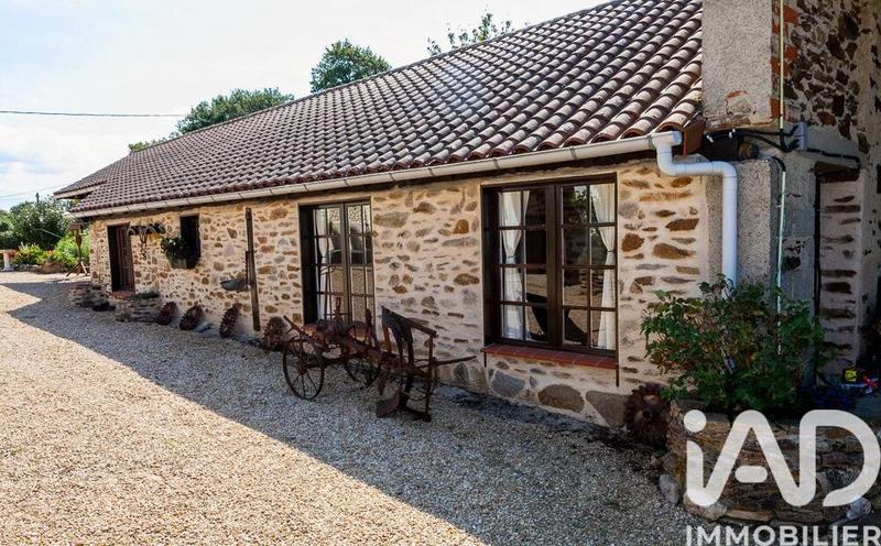 Maison de campagne - 180 m² - 8 pièces