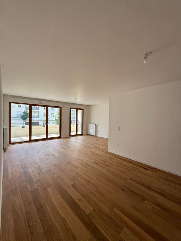 Appartement - 100 m² - 4 pièces