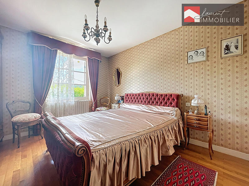 Maison - 162 m² - 6 pièces