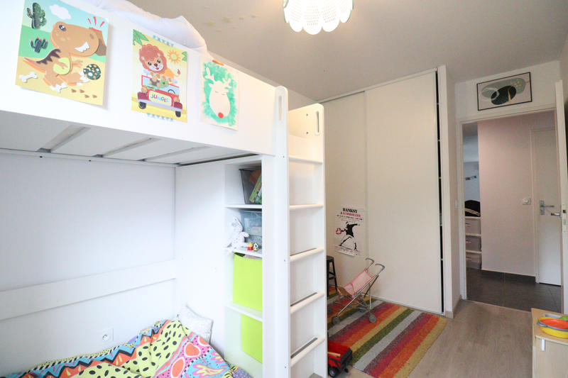 Appartement - 83 m² - 4 pièces