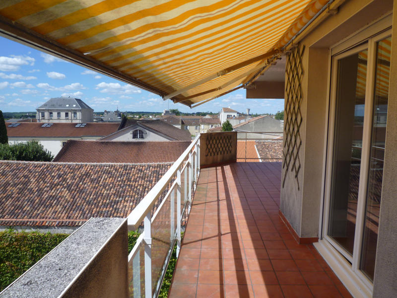 Appartement - 119 m² - 6 pièces