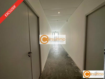 Bureau - 2 000 m²