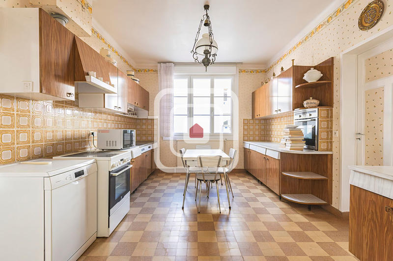 Maison - 160 m² - 5 pièces