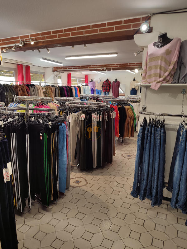 Local commercial - 142 m²