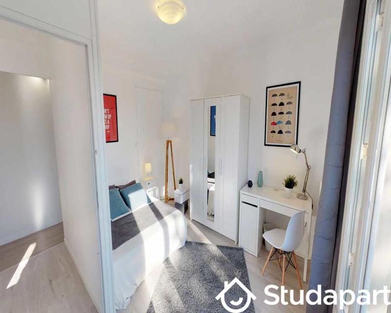 Chambre - 30 m² - 1 pièce