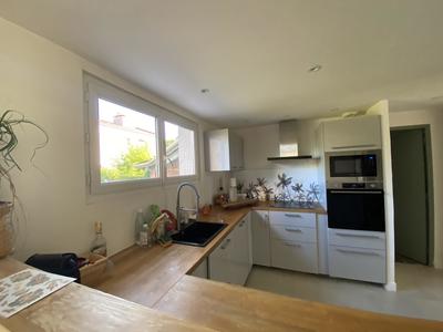 Maison - 110 m² - 6 pièces