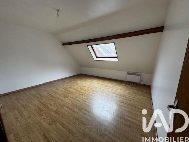 Maison - 205 m² - 8 pièces