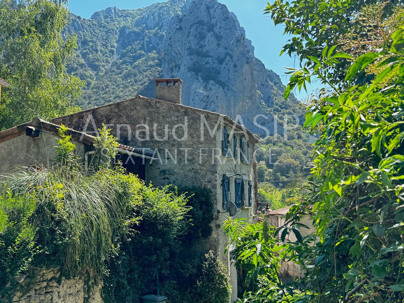 Maison - 116 m² - 6 pièces