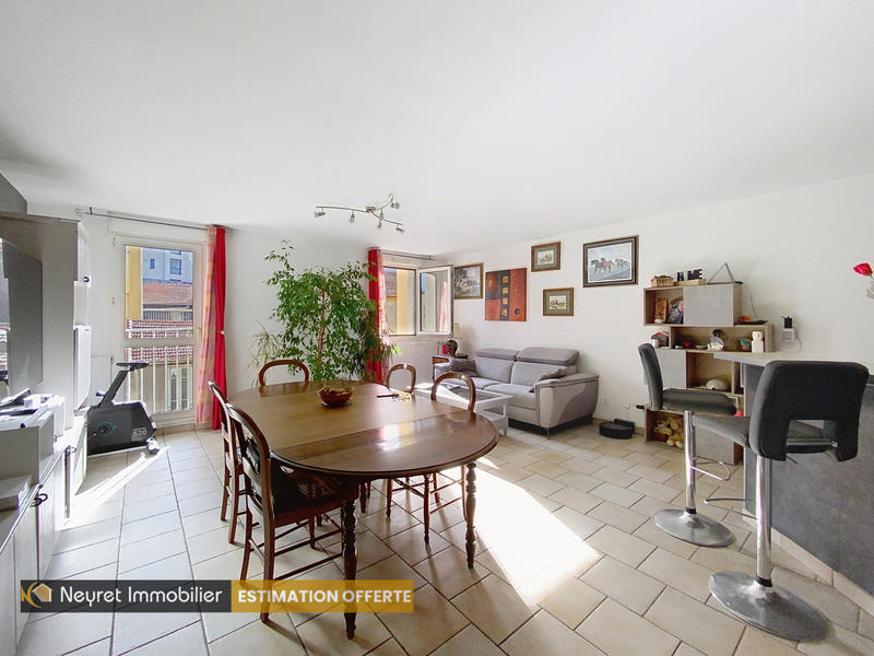 Appartement - 85 m² - 4 pièces