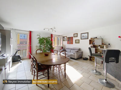 Appartement - 85 m² - 4 pièces