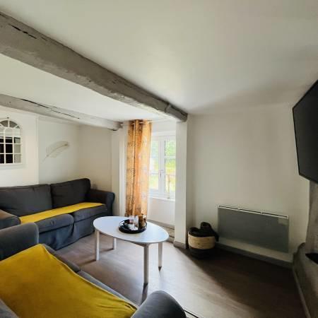 Maison - 95 m² - 7 pièces