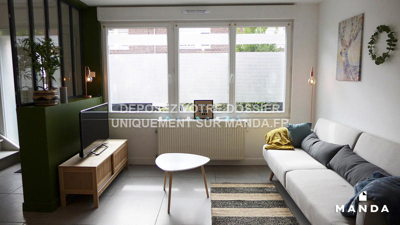 Chambre - 10 m² - 6 pièces