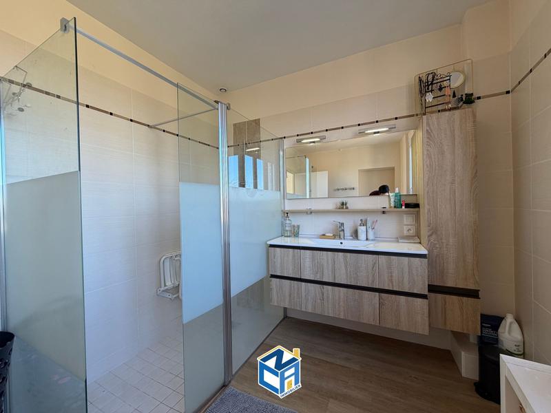 Maison - 108 m² - 4 pièces