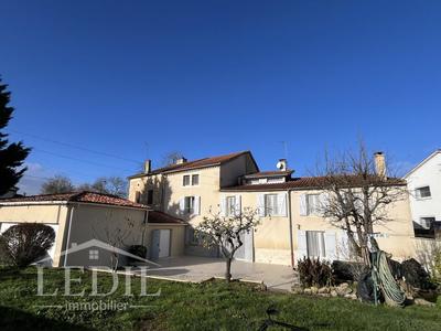 Maison de village - 191 m² - 5 pièces