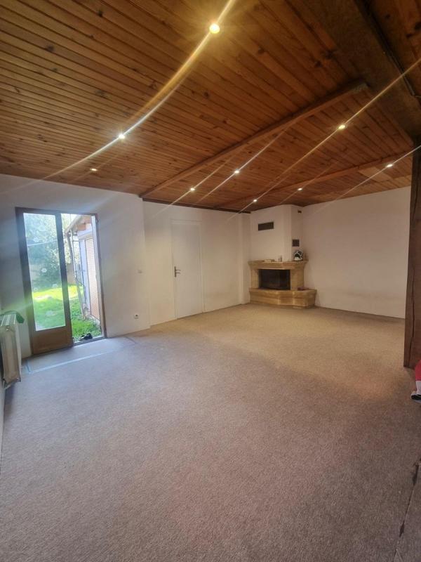 Maison traditionnelle - 78 m² - 4 pièces