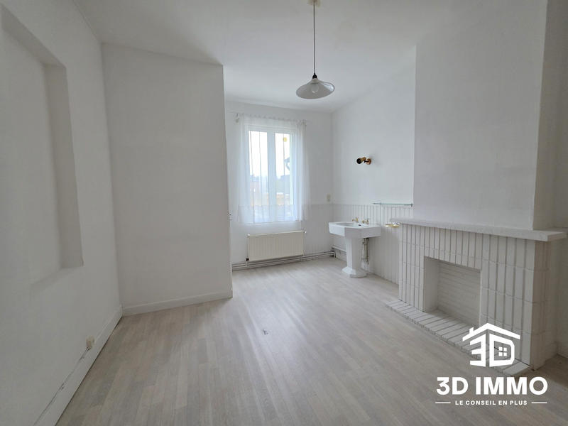 Maison - 220 m² - 9 pièces