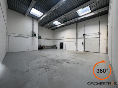 Local d'activités - 518 m²