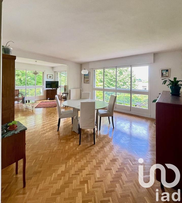 Appartement - 97 m² - 5 pièces