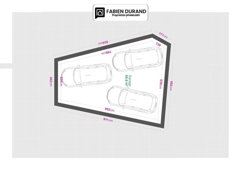 Parking / Garage - 46 m²