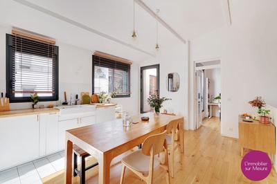 Maison - 80 m² - 5 pièces