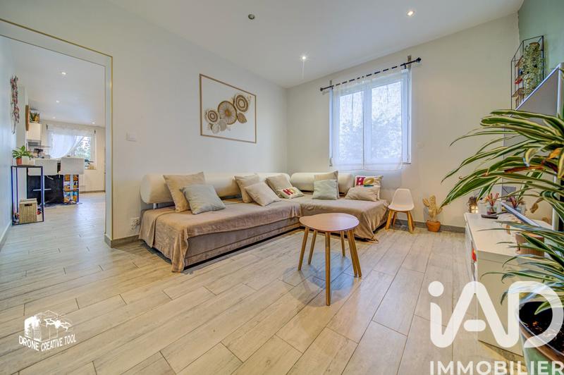 Maison - 80 m² - 4 pièces