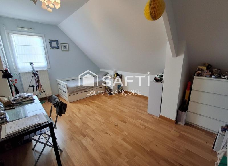 Maison - 130 m² - 6 pièces