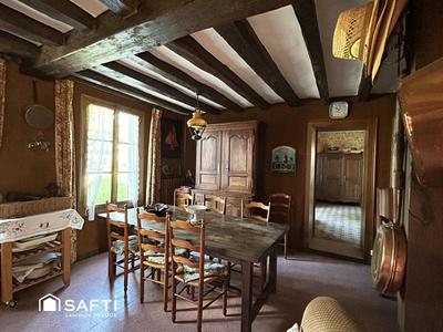 Maison - 159 m² - 7 pièces