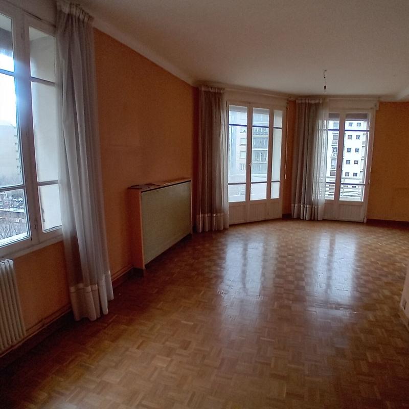 Appartement - 85 m² - 3 pièces
